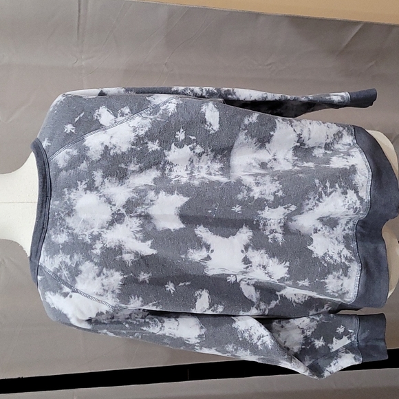 Grayson/threads sweatshirt - Picture 2 of 2